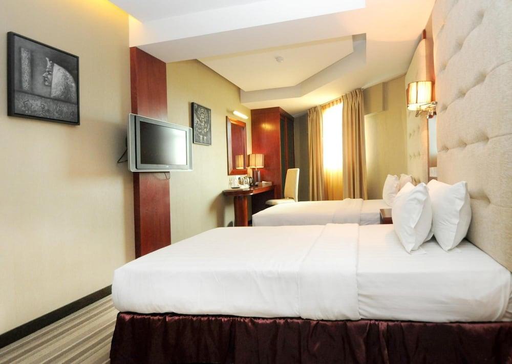 Celyn City Hotel Kota Kinabalu Esterno foto