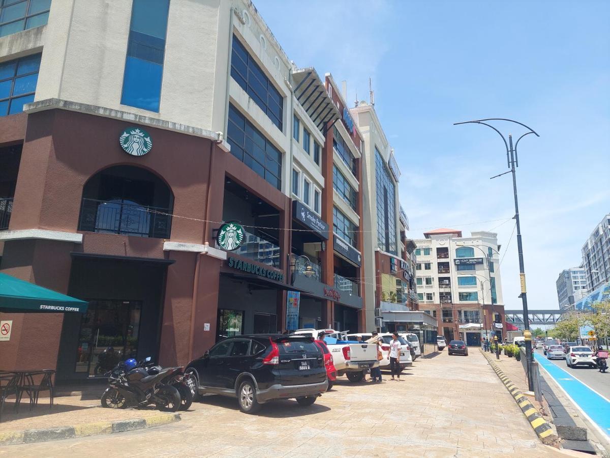 Celyn City Hotel Kota Kinabalu Esterno foto