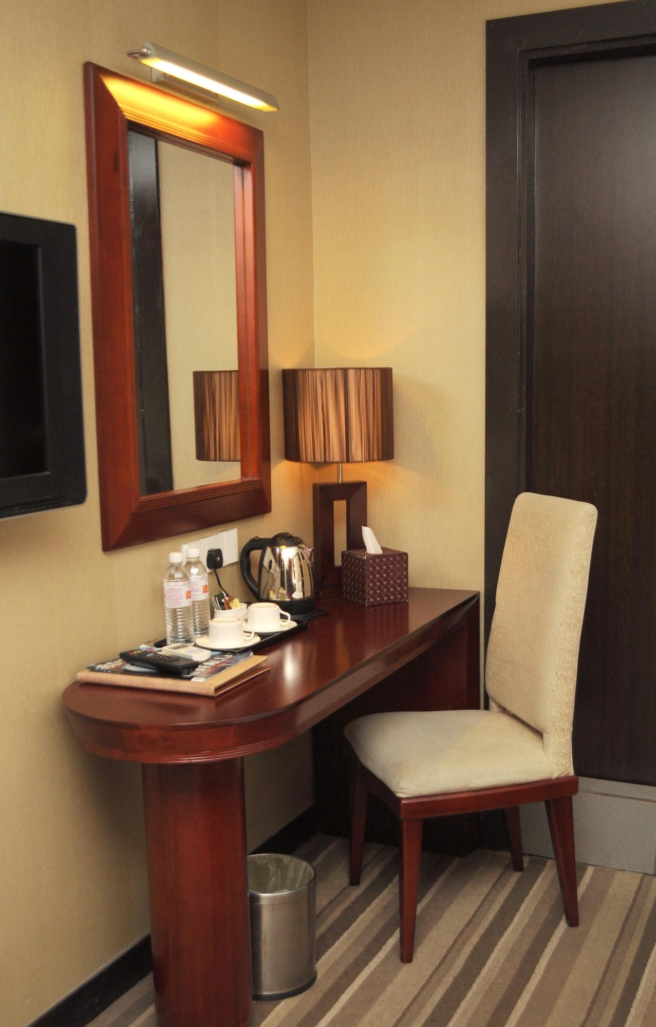 Celyn City Hotel Kota Kinabalu Esterno foto