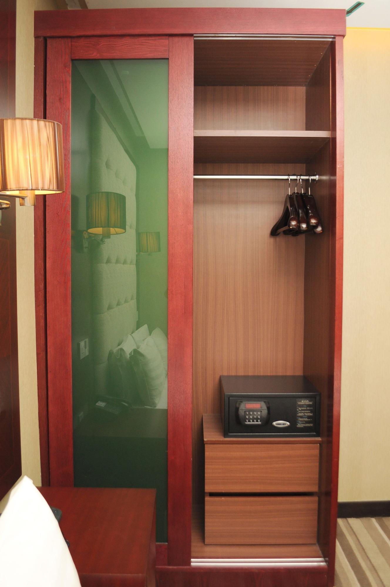 Celyn City Hotel Kota Kinabalu Esterno foto