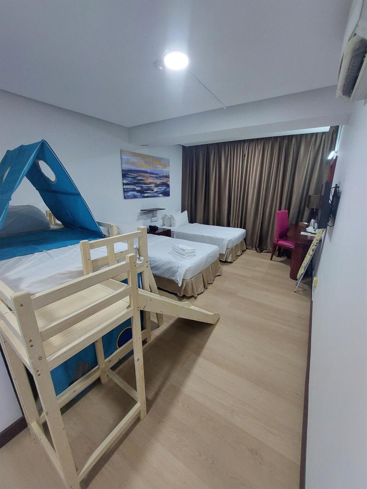 Celyn City Hotel Kota Kinabalu Esterno foto