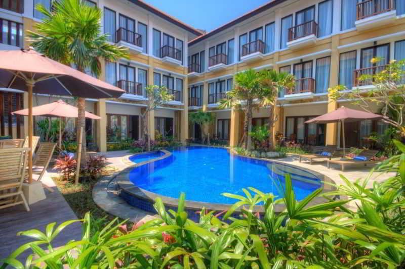 Celyn City Hotel Kota Kinabalu Esterno foto
